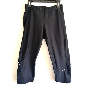 Nike black dri-fit crop leggings